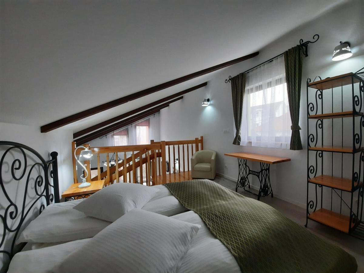 Korona Panzio Bed & Breakfast Odorheiu Secuiesc Exterior photo