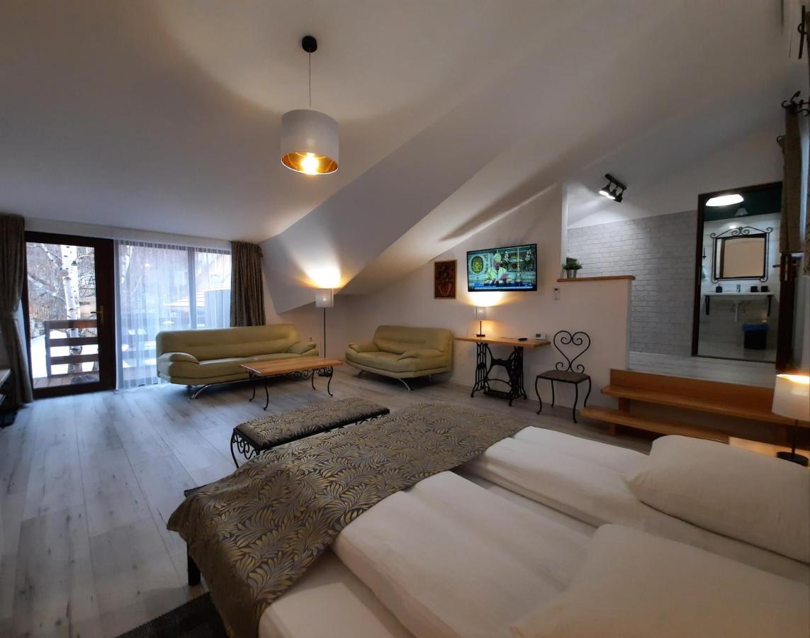 Korona Panzio Bed & Breakfast Odorheiu Secuiesc Exterior photo